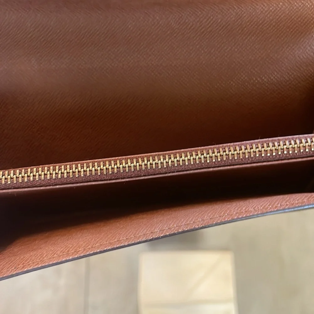 Louis Vuitton Monogram Wallet - Picture 7 of 15